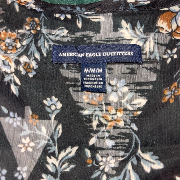 American Eagle Outfitters Floral Kimono - Picture 3 of 3